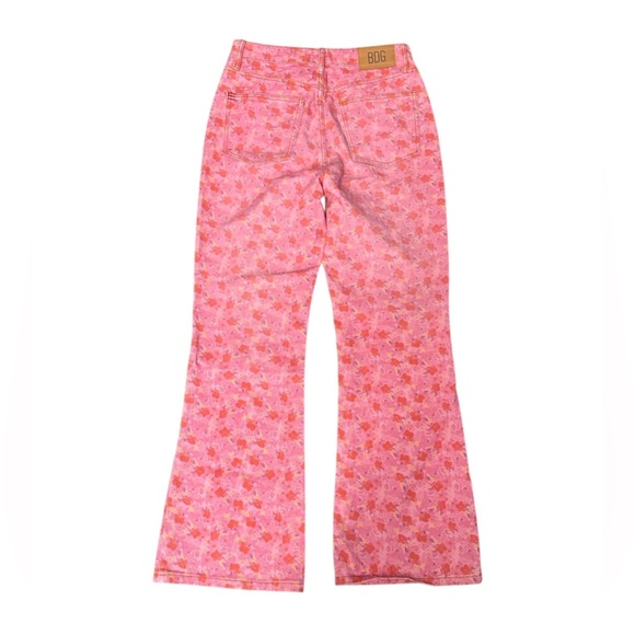 BDG Pink  Floral High Rise  Flare Leg Jeans Size 29 - Picture 3 of 6